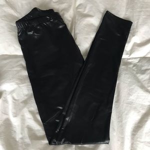 Leather leggings